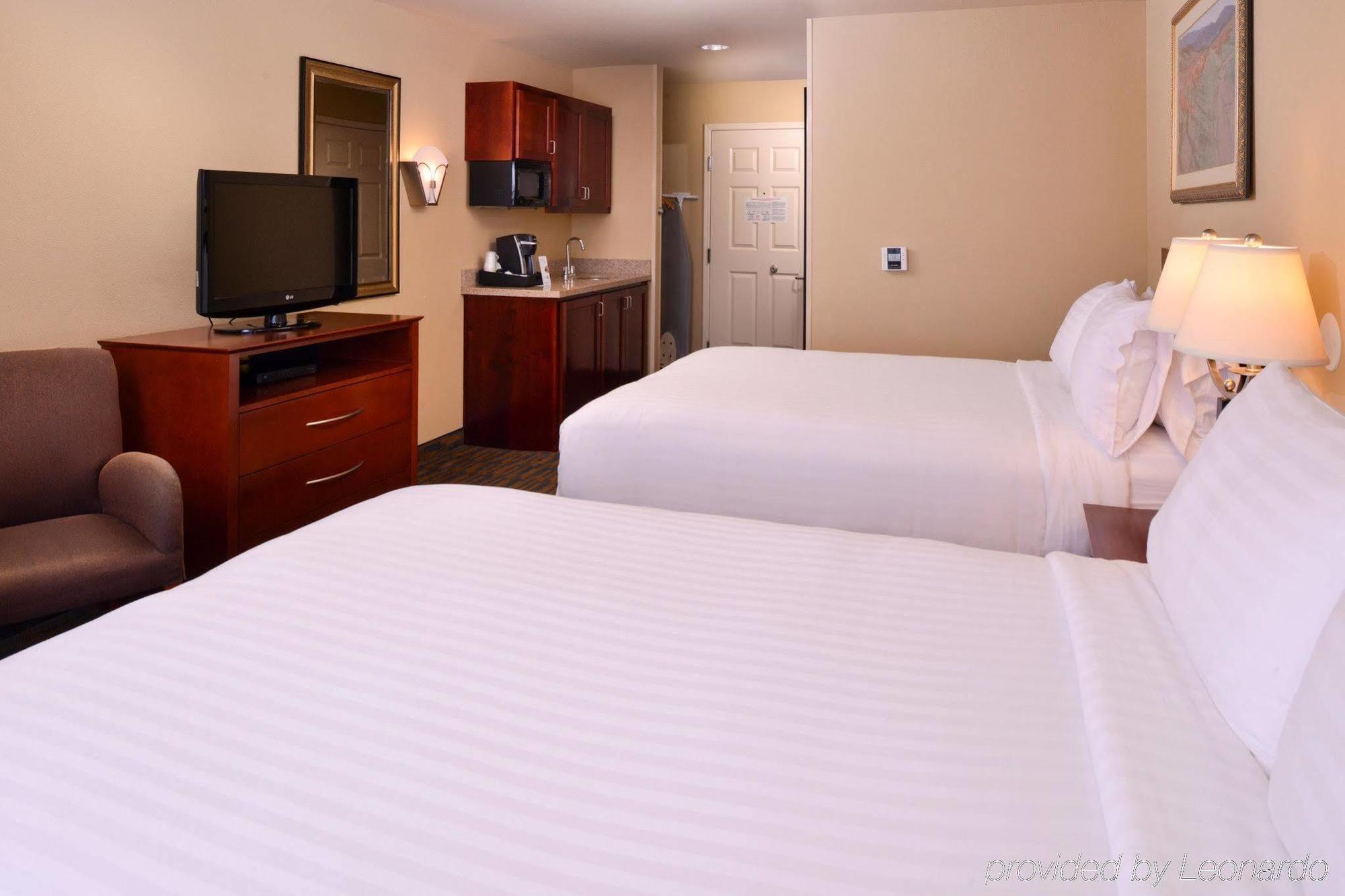 Holiday Inn Express & Suites Watsonville By Ihg Kültér fotó