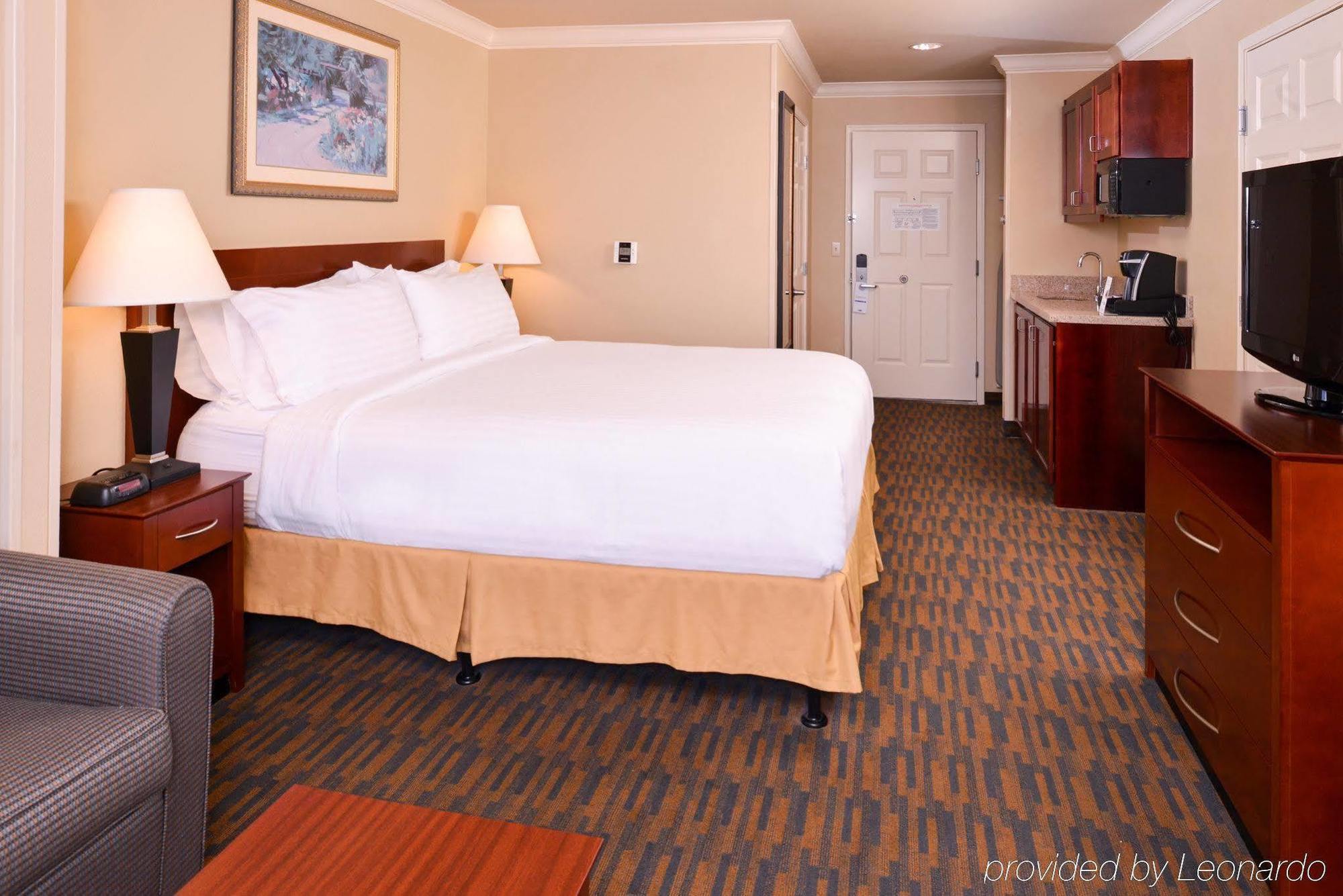 Holiday Inn Express & Suites Watsonville By Ihg Kültér fotó