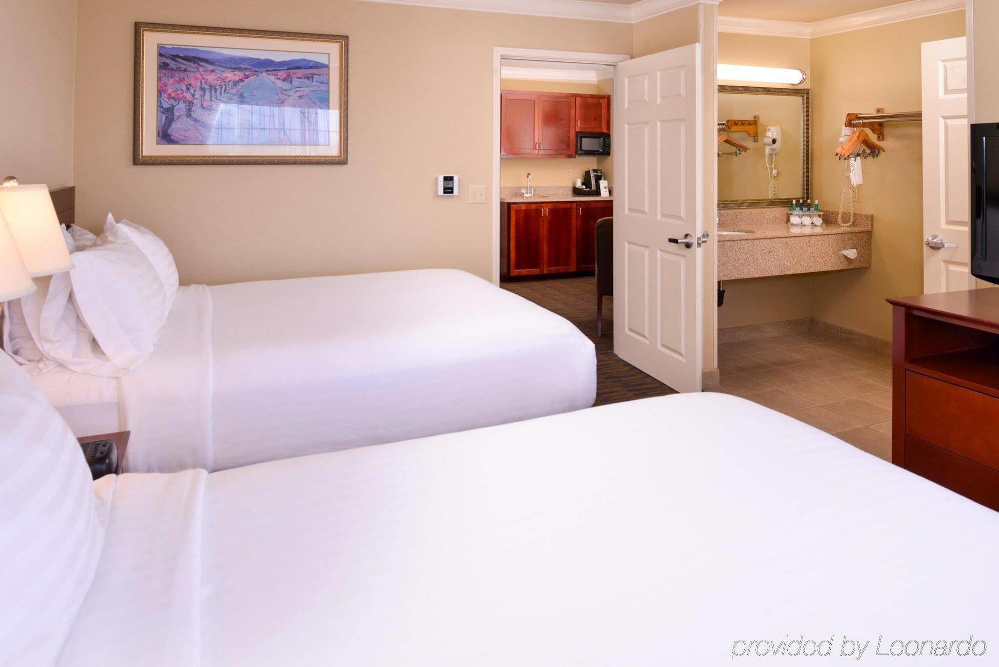 Holiday Inn Express & Suites Watsonville By Ihg Kültér fotó